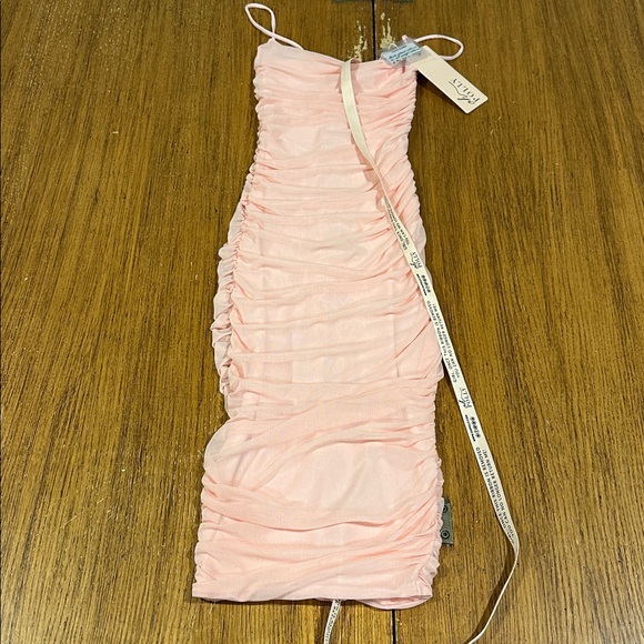 OH POLLY Baby Pink Body Con Dress - Picture 2 of 6